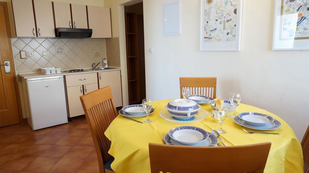 Villa Dvorine Tisno Habitación foto
