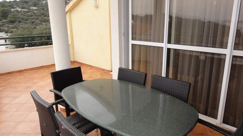 Villa Dvorine Tisno Habitación foto