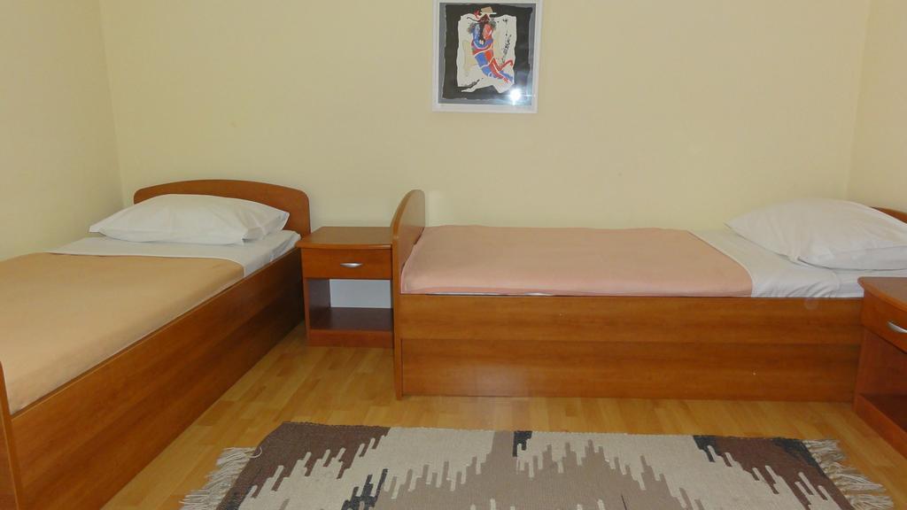 Villa Dvorine Tisno Habitación foto