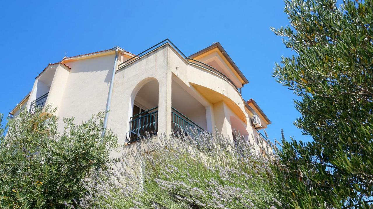 Villa Dvorine Tisno Exterior foto